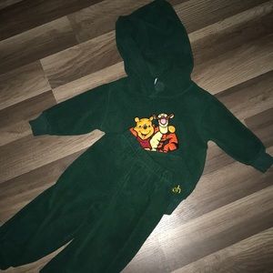 Disney Pooh & Tigger sweatshirt and sweatpants